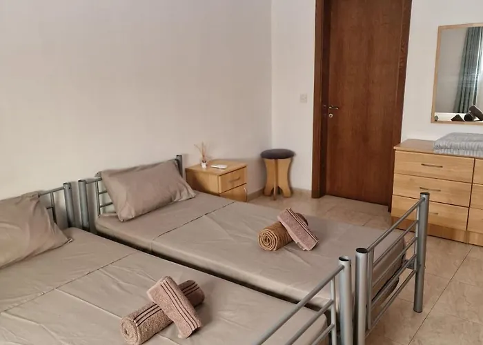 Central Apartment In Sliema